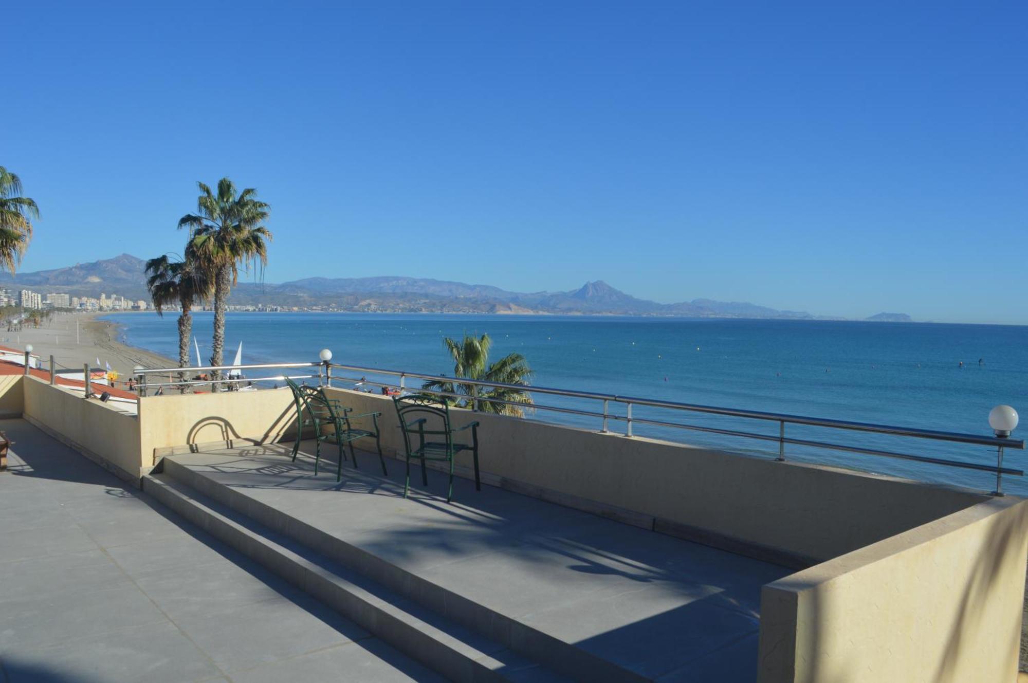 Espectacular Apartamento A Pie De Playa En Chalet Roquetes Alicante Exterior photo