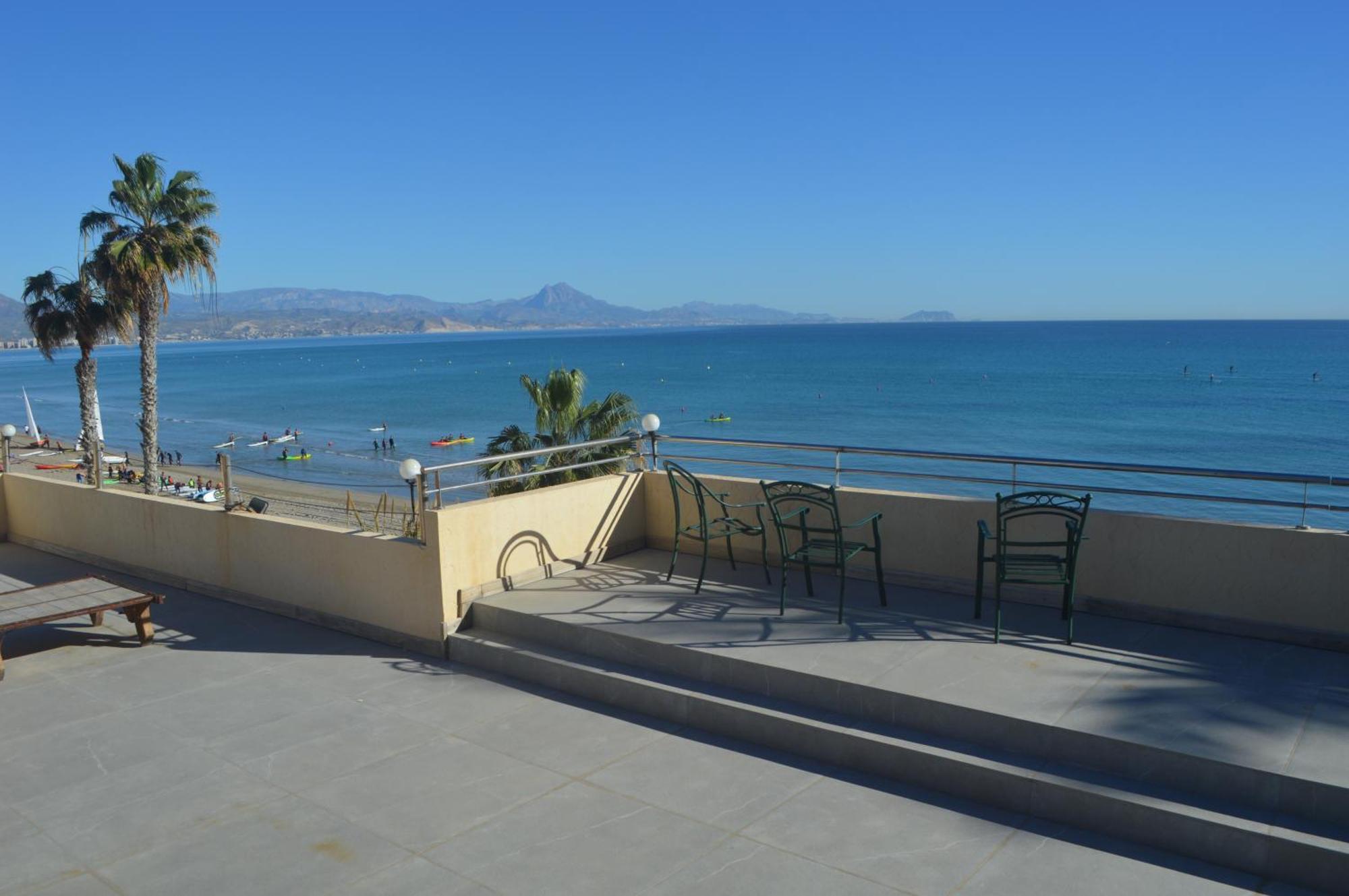 Espectacular Apartamento A Pie De Playa En Chalet Roquetes Alicante Exterior photo